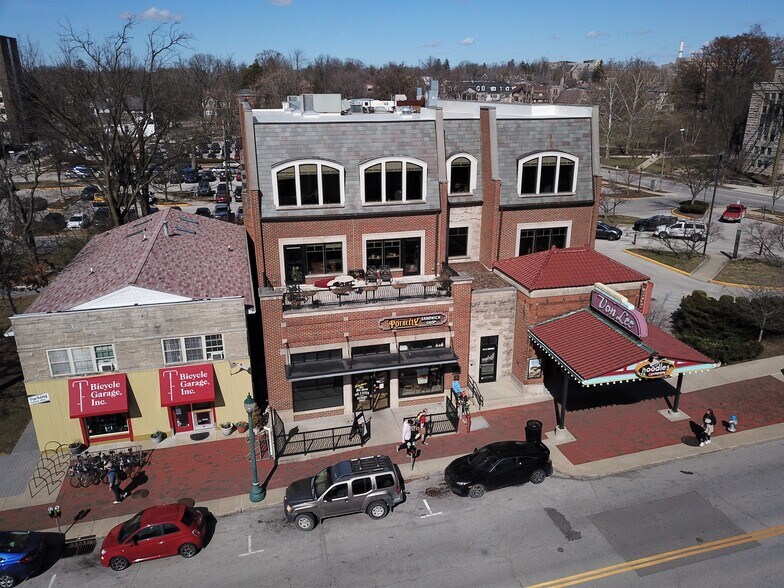 More Photos Of 517 E Kirkwood Ave, Bloomington Storefront Retail Office For Lease