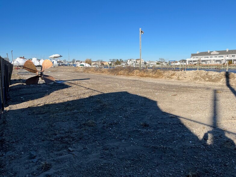 More Photos Of 55 Hudson Ave, Freeport Land For Sale