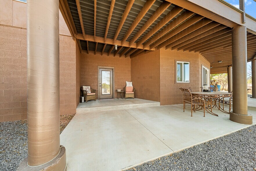 More Photos Of 7056 Bustin Dutch Trl, Show Low Multifamily For Sale