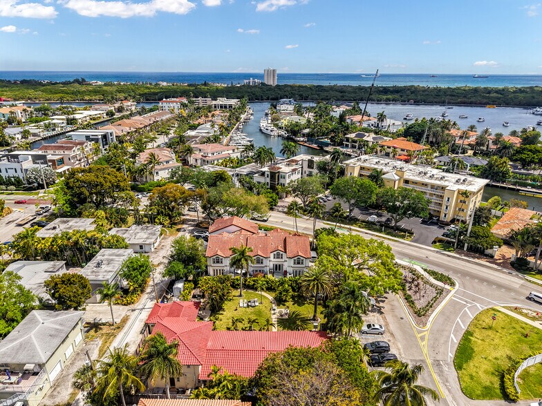 More Photos Of 2625 NE 13th Ct, Fort Lauderdale Apartments For Sale