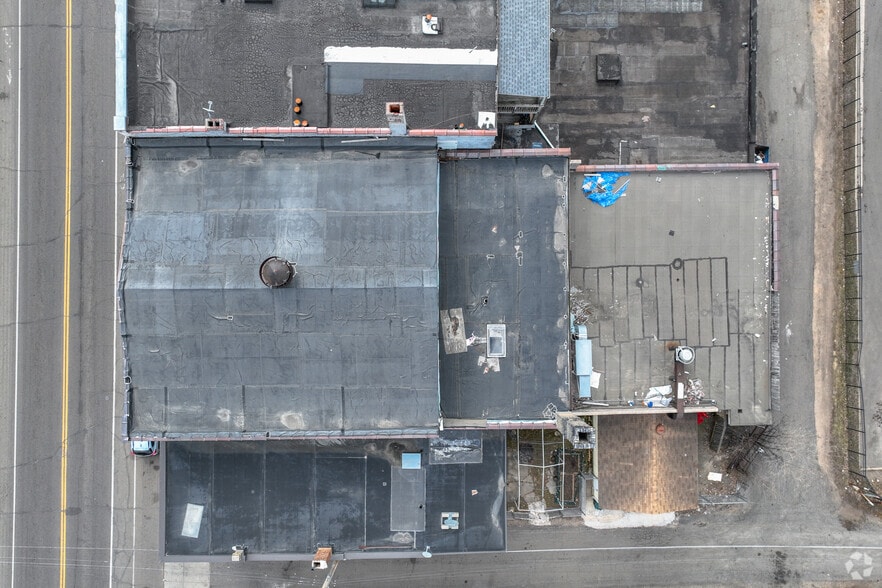 More Photos Of 999-1001 Payne Ave, Saint Paul Storefront For Sale