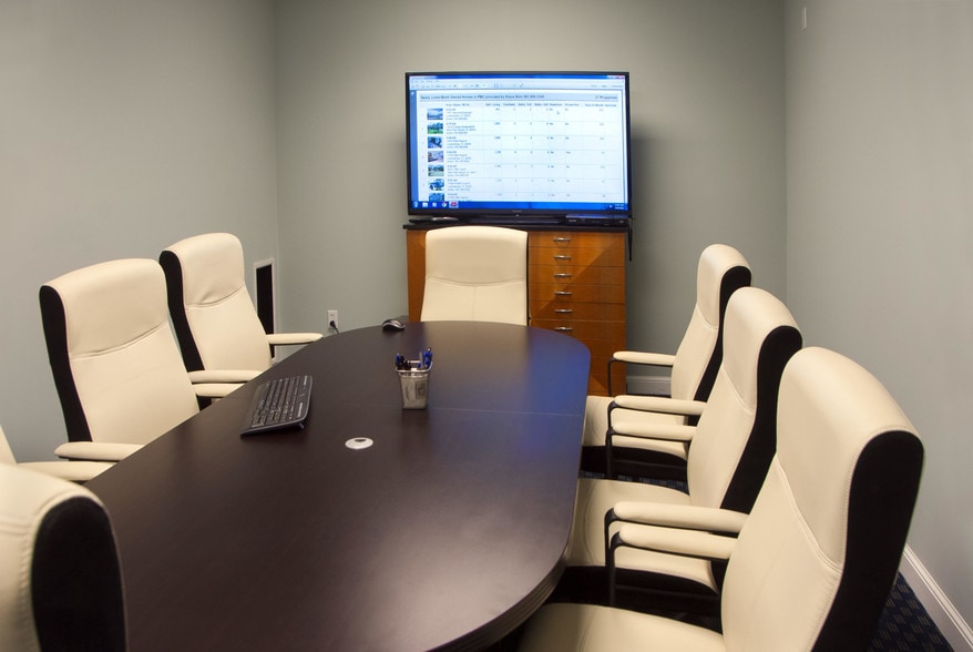 More Photos Of 301 E Ocean Ave, Lantana Office For Lease