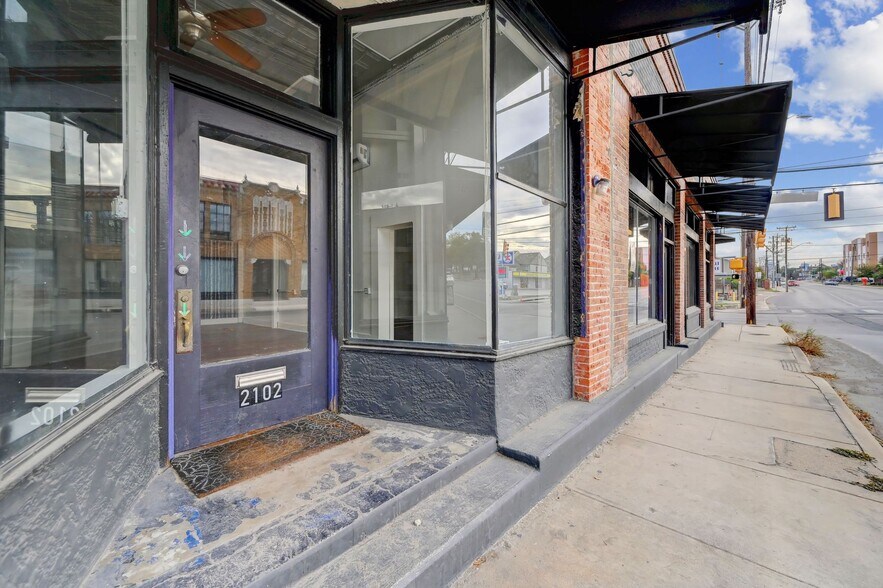 More Photos Of 2100-2110 McCullough Ave, San Antonio Storefront For Sale