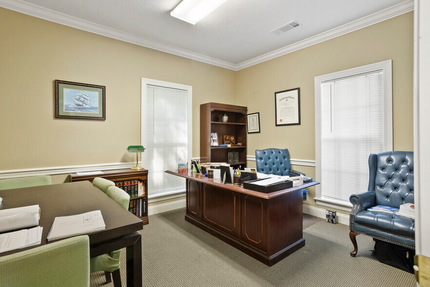 More Photos Of 112 Byram Pky, Byram Office For Sale