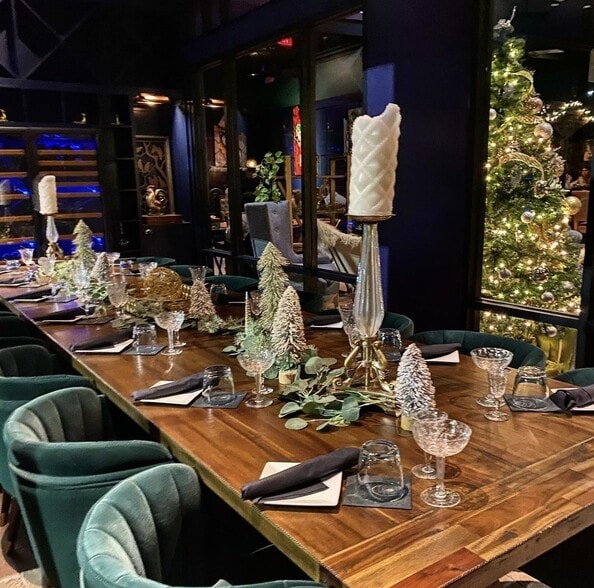 More Photos Of 4757 The Grove Dr, Windermere Storefront Retail Office For Sale