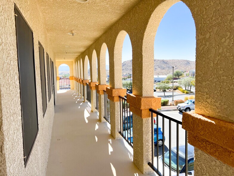 More Photos Of 15099 Kamana Rd, Apple Valley Medical For Lease