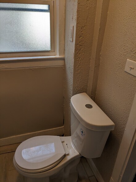 More Photos Of 2066 Robin St, Lakewood Apartments For Sale