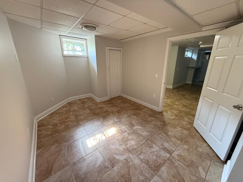 More Photos Of 944 Fairfield Ave, Bridgeport Loft Creative Space For Lease