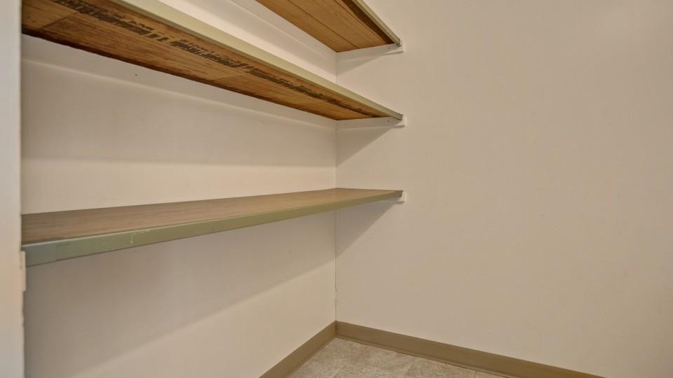 More Photos Of 2131 Broad St, Regina Apartments For Lease