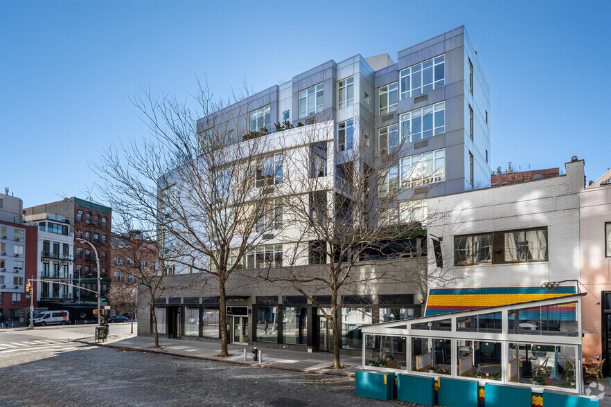 More Photos Of 57 Bond St, New York Apartments For Lease