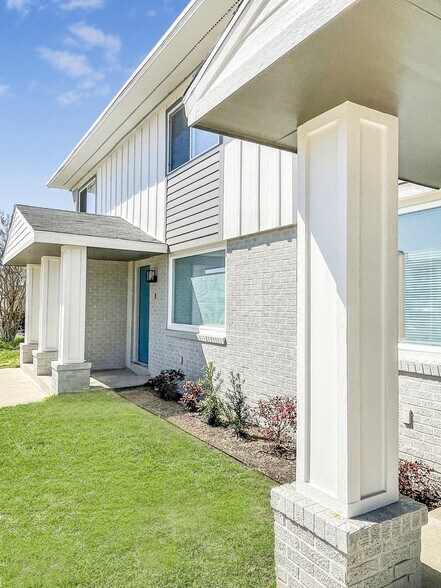 More Photos Of 2020 Cottonwood St, Beaumont Apartments For Sale