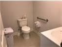 More Photos Of 7901 Kingspointe Pky, Orlando Showroom For Sale