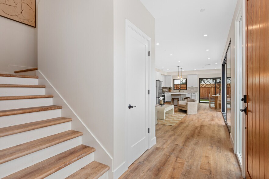 More Photos Of 243 Dahlia Ave, Imperial Beach Apartments For Sale