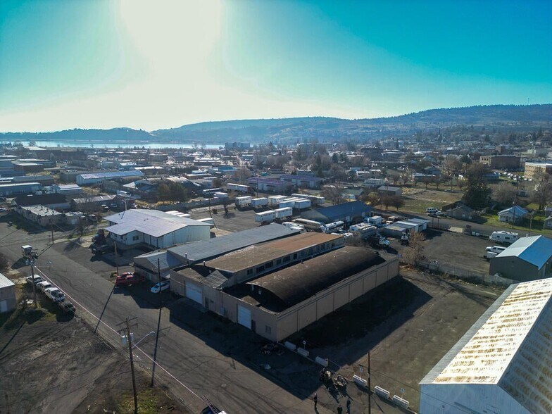 More Photos Of 310 Market St, Klamath Falls Warehouse For Sale