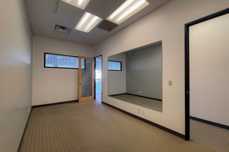 More Photos Of 8929-8939 S Sepulveda Blvd, Los Angeles Office For Lease