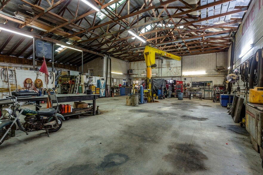 More Photos Of 1446 Jacob Burner Dr, Mcgaheysville Warehouse For Lease