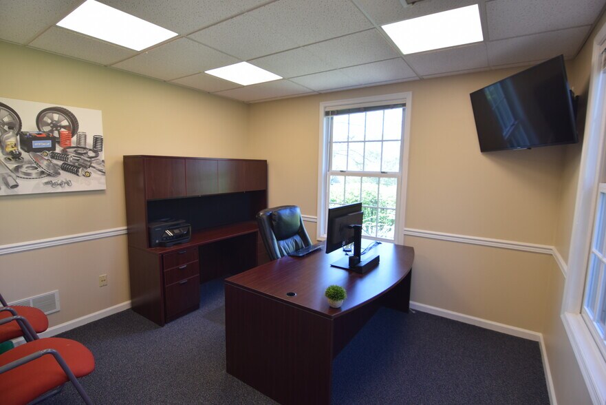 More Photos Of 3900 Mechanicsville Rd, Doylestown Loft Creative Space For Sale