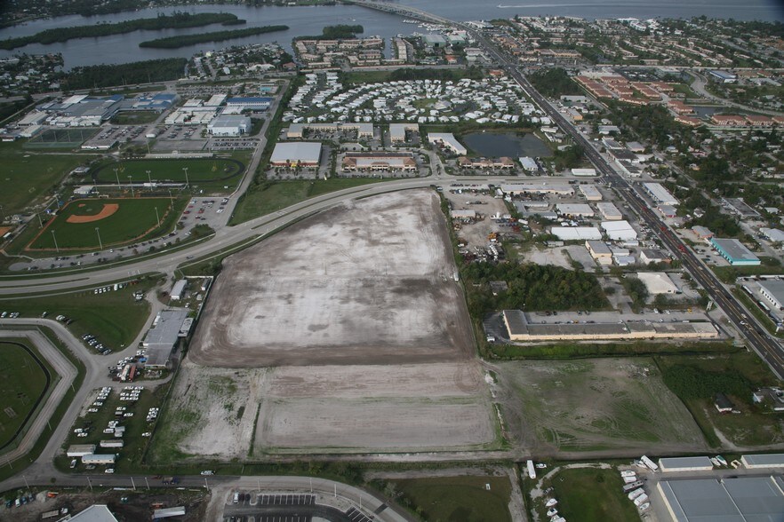 More Photos Of 2601 SE Willoughby Blvd, Stuart Land For Sale