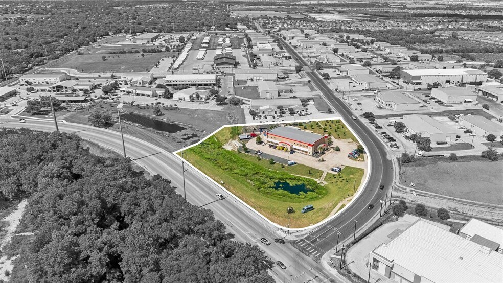 More Photos Of 13326 Immanuel Rd, Pflugerville Distribution For Sale