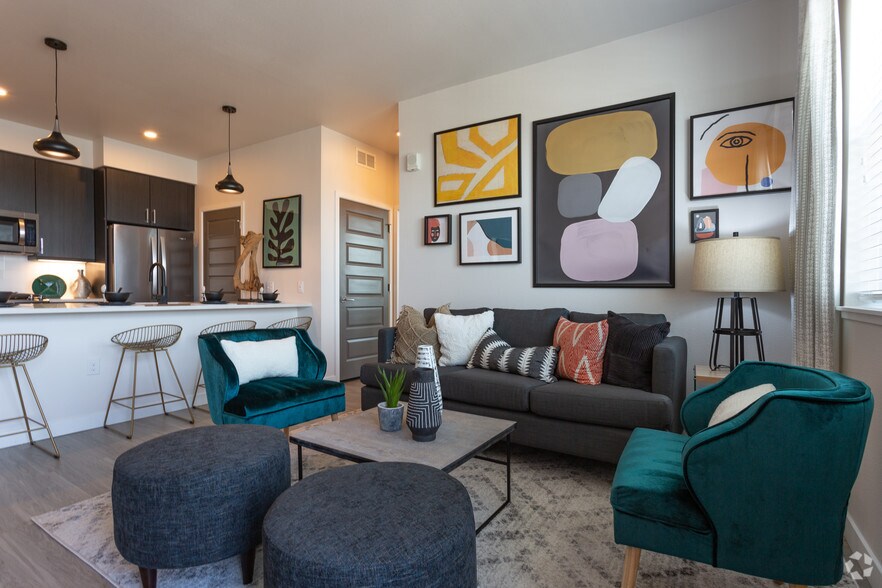 More Photos Of 2401 Blake St, Denver Apartments For Lease