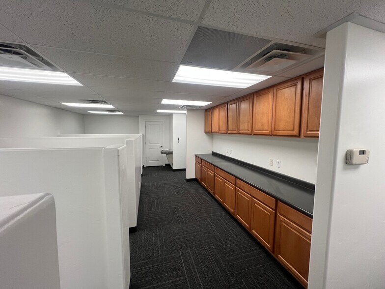 More Photos Of 1693 W American Way, Payson Warehouse For Sale