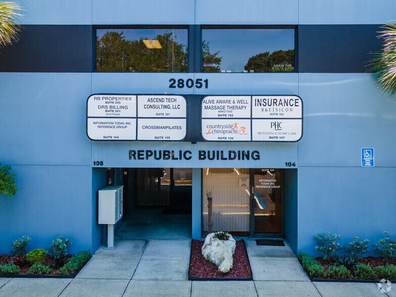 More Photos Of 28051 US Hwy 19 N, Clearwater Office For Lease