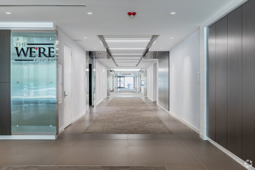 Primary Photo Of 100 Jericho Quadrangle, Jericho Office For Lease