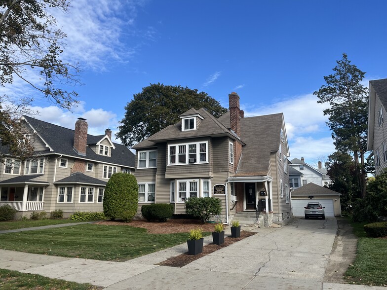 More Photos Of 152 Russell St, Worcester Office Residential For Sale