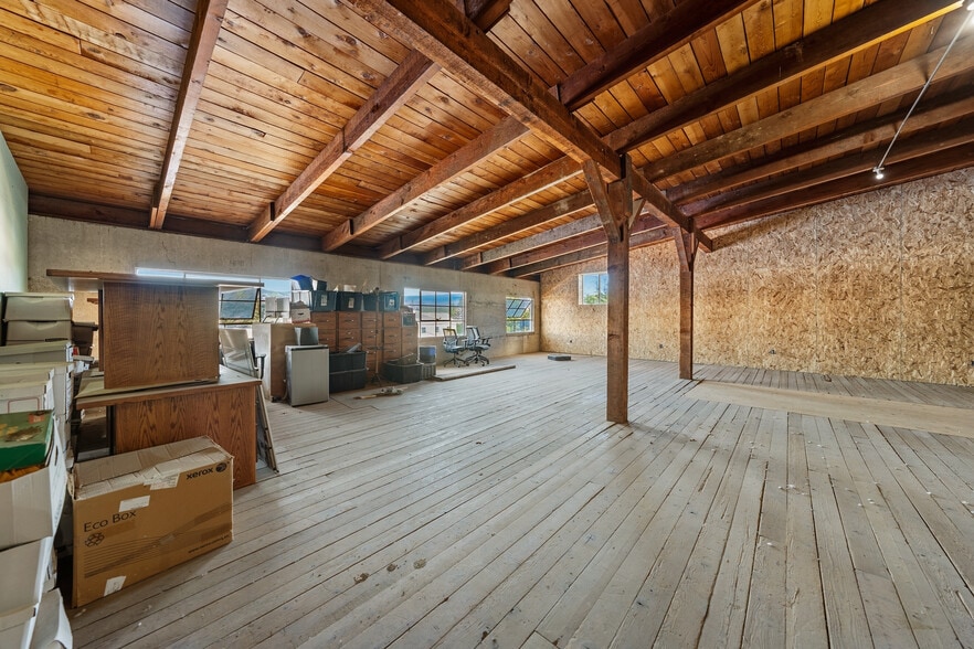More Photos Of 316 Front St, Medford Specialty For Sale
