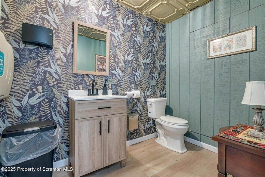 More Photos Of 1302 Adams Ave, Scranton Restaurant For Sale