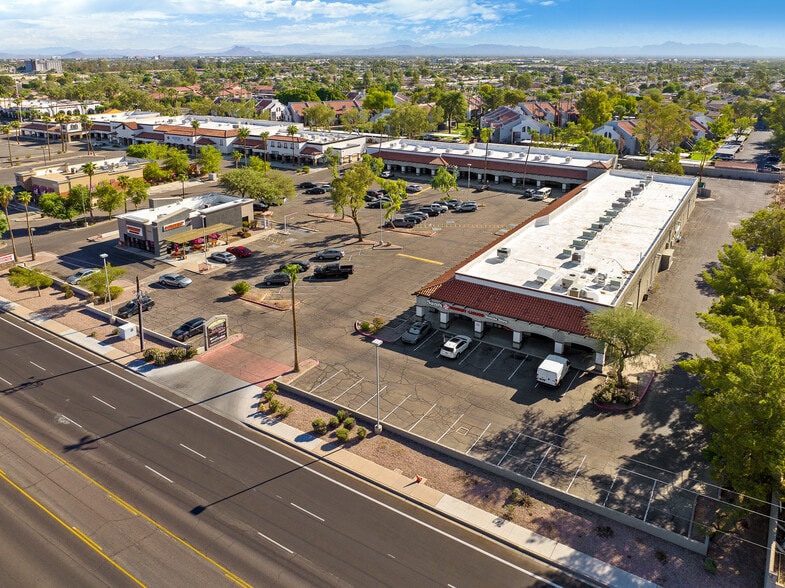 More Photos Of 2111 S Alma School Rd, Mesa General Retail For Sale