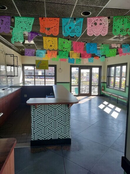 More Photos Of 29835 US Highway 19 N, Clearwater Restaurant For Lease