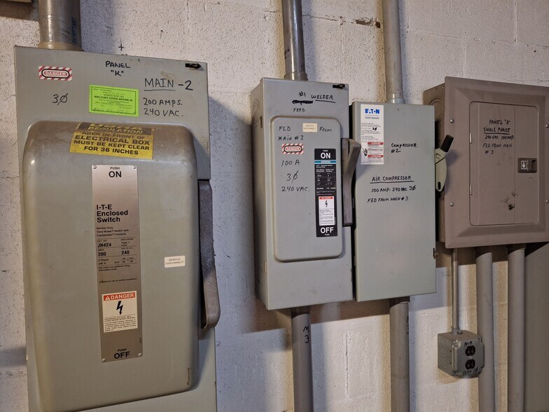 More Photos Of 200 Grand Ave, Clarion Warehouse For Lease