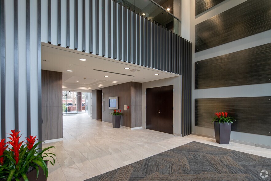 More Photos Of 5550 Peachtree Pky, Peachtree Corners Office For Lease