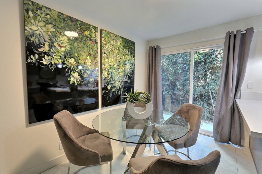 More Photos Of 534 Broadway St, Venice Apartments For Sale