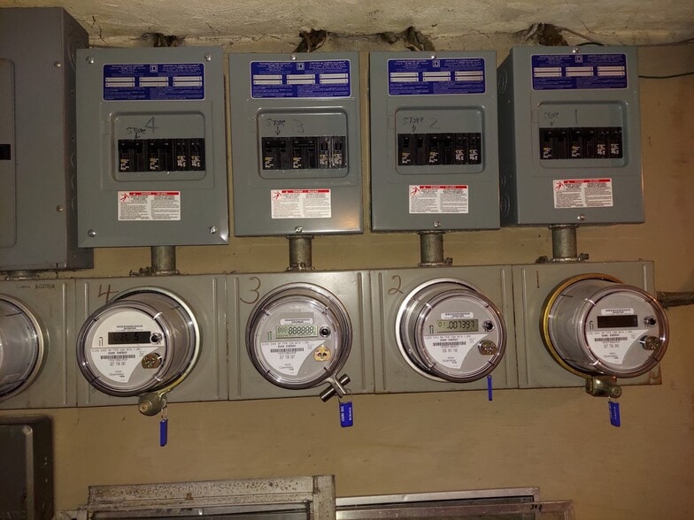 More Photos Of 6605 Hasler Ln, Cincinnati Apartments For Sale