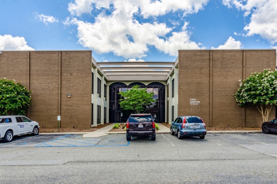 More Photos Of 1 Centerview Dr, Greensboro Unknown For Lease