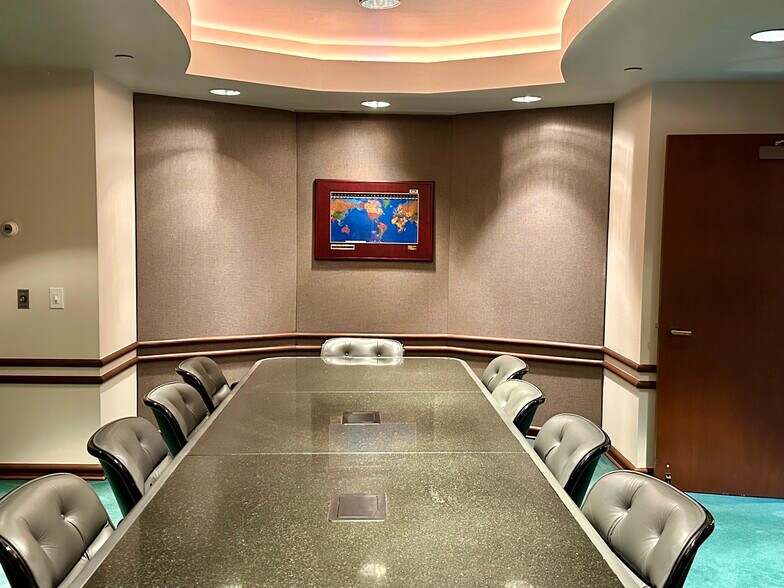 More Photos Of 25548 Genesee Trail Rd, Golden Office For Lease