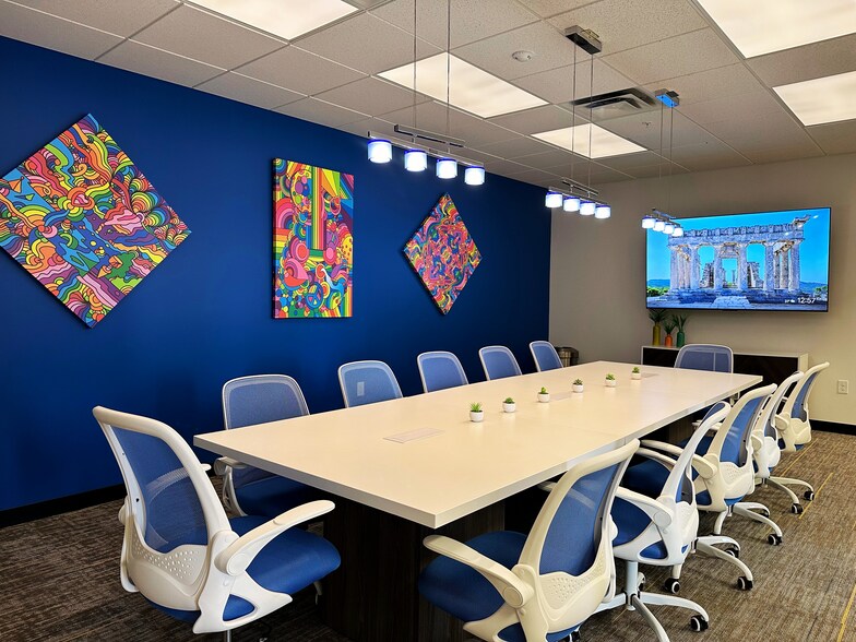 More Photos Of 1209 S Saint Marys St, San Antonio Coworking Space