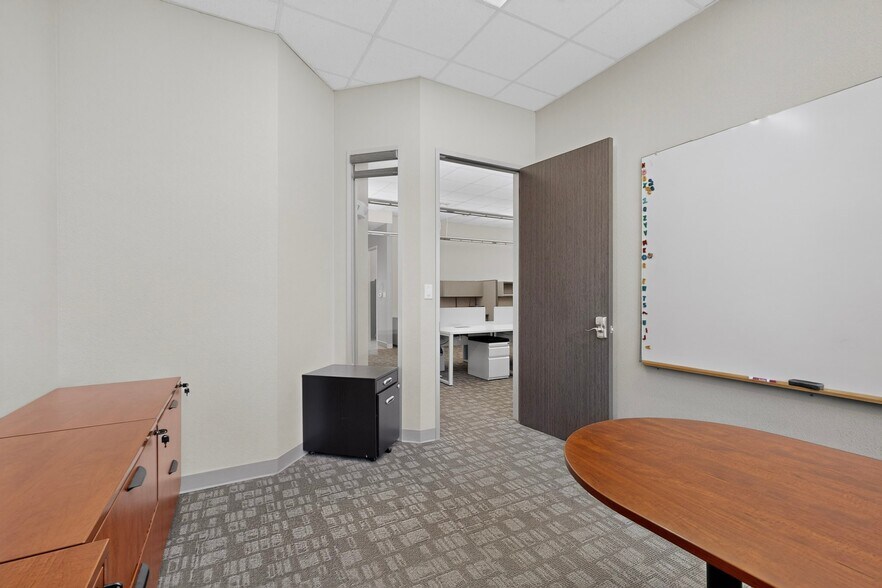More Photos Of 3550 Parkwood Blvd, Frisco Medical For Lease