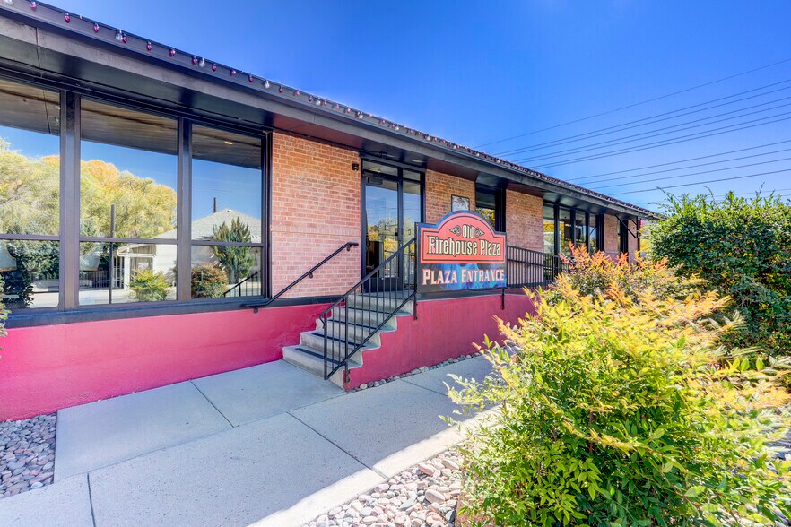 More Photos Of 220 W Goodwin St, Prescott Storefront For Lease