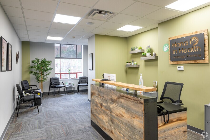 More Photos Of 109 S Warren St, Syracuse Office Residential For Lease