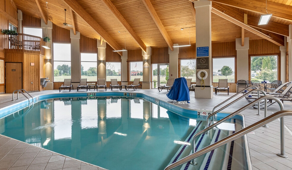 More Photos Of 9742 Woodlane Dr, Dimondale Hotel For Sale