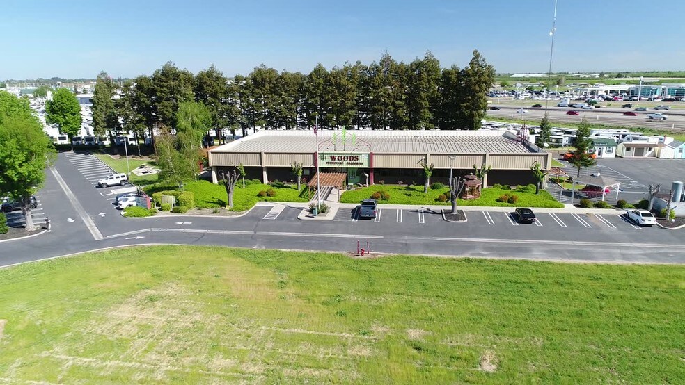 Primary Photo Of 4918 Taylor Ct, Turlock Warehouse For Sale