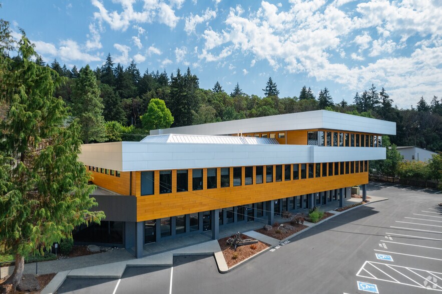 More Photos Of 2500 Cherry Pl, Bremerton Medical For Lease
