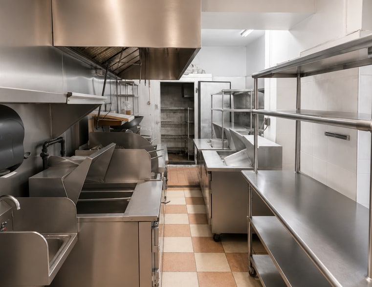 More Photos Of 372 Myrtle Ave, Brooklyn Storefront Retail Residential For Lease