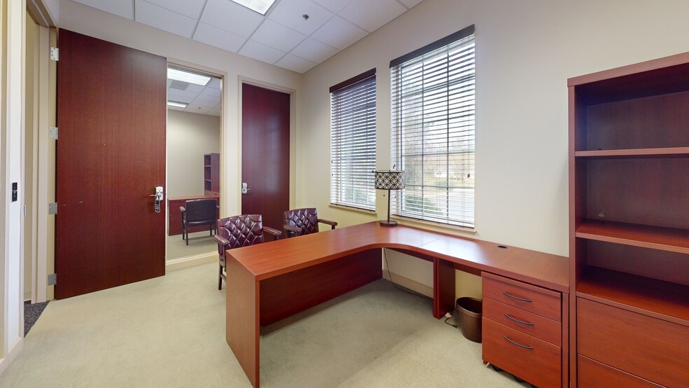 More Photos Of 500 Plantation Park Dr, Loganville Office For Lease