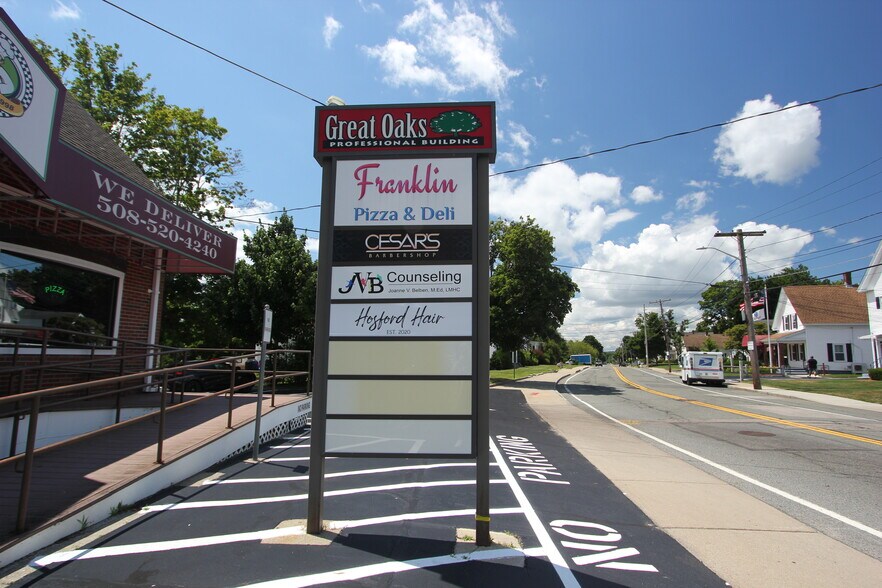 More Photos Of 16-18 Cottage St, Franklin Unknown For Lease