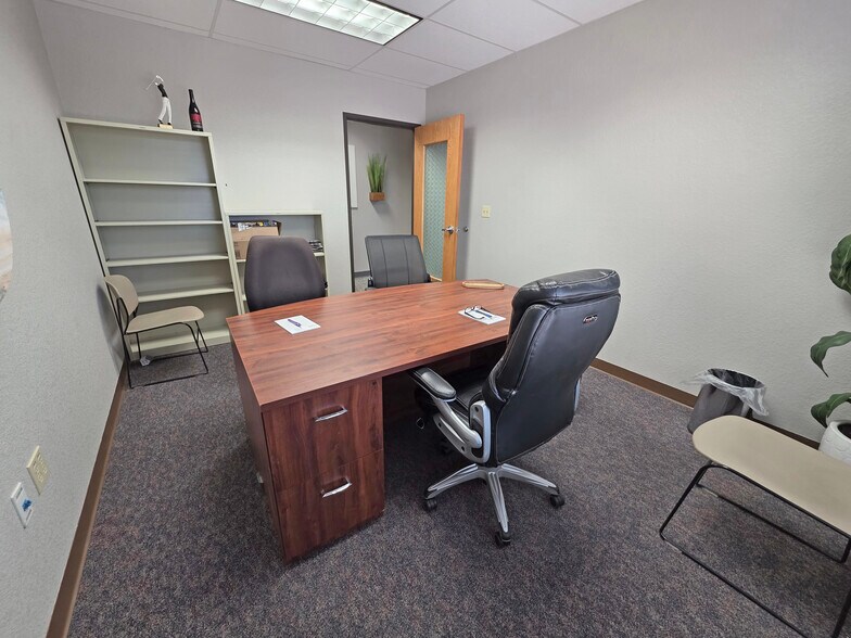 More Photos Of 12265 Oracle Blvd, Colorado Springs Coworking Space