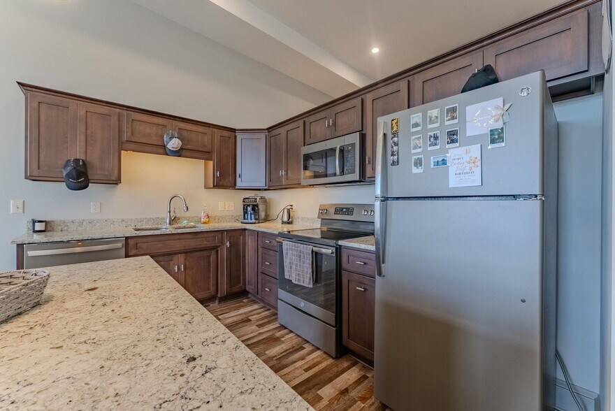 More Photos Of 78 W Canal St, Wabash Apartments For Sale